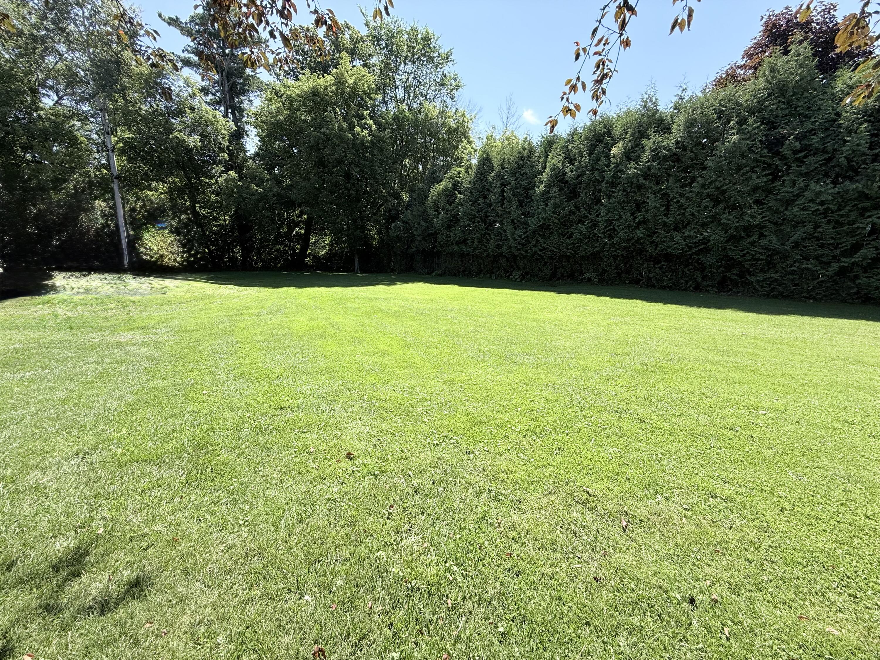1002 Mason Street Morrisonville NY 12962
