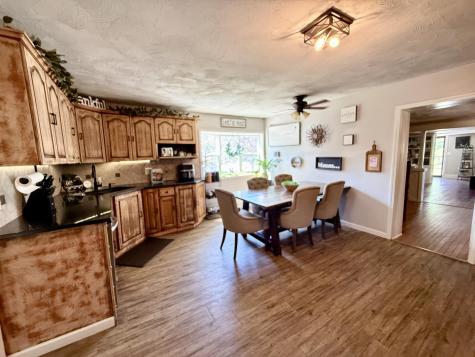 1002 Mason Street Morrisonville NY 12962