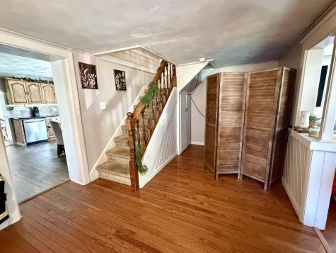 1002 Mason Street Morrisonville NY 12962