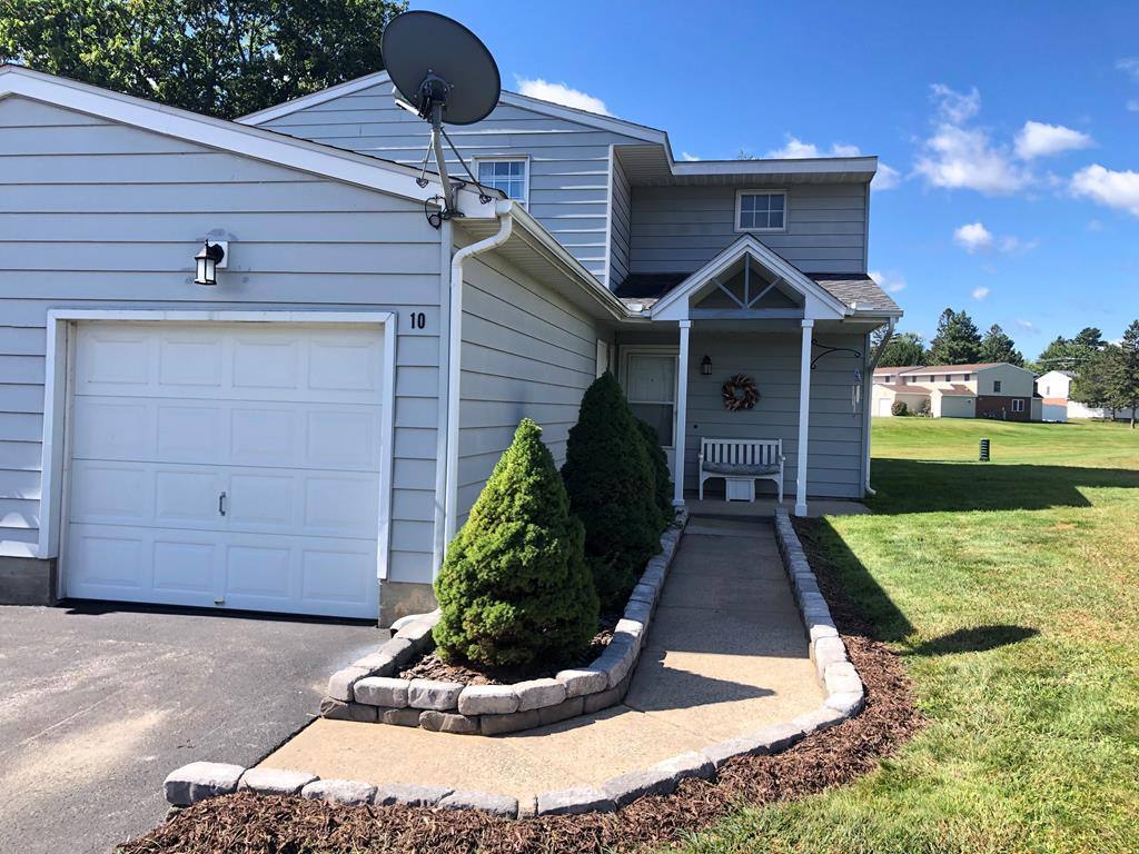 10 Baltimore Way Plattsburgh NY 12903