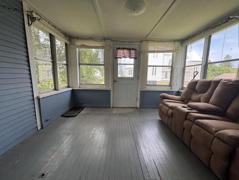 53 Washington Avenue Rouses Point NY 12979