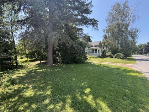 53 Washington Avenue Rouses Point NY 12979