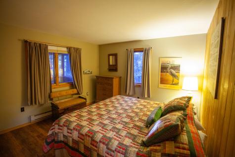 12 George & Bliss Ln Pier 284 Lake Placid NY 12946