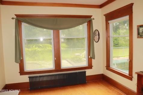 49 Pleasant Street Peru NY 12972