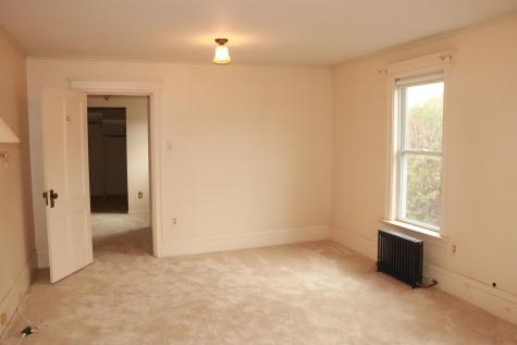 49 Pleasant Street Peru NY 12972