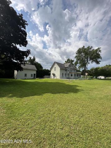 49 Pleasant Street Peru NY 12972
