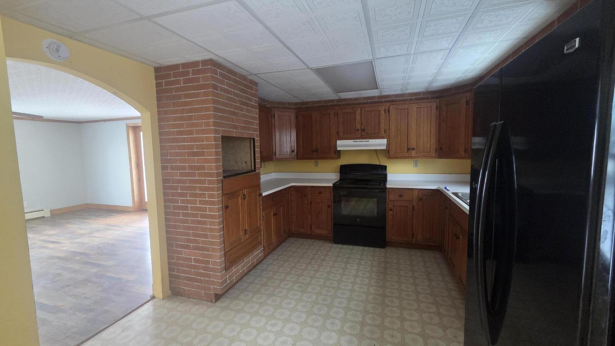 39 Champlain Street Rouses Point NY 12979