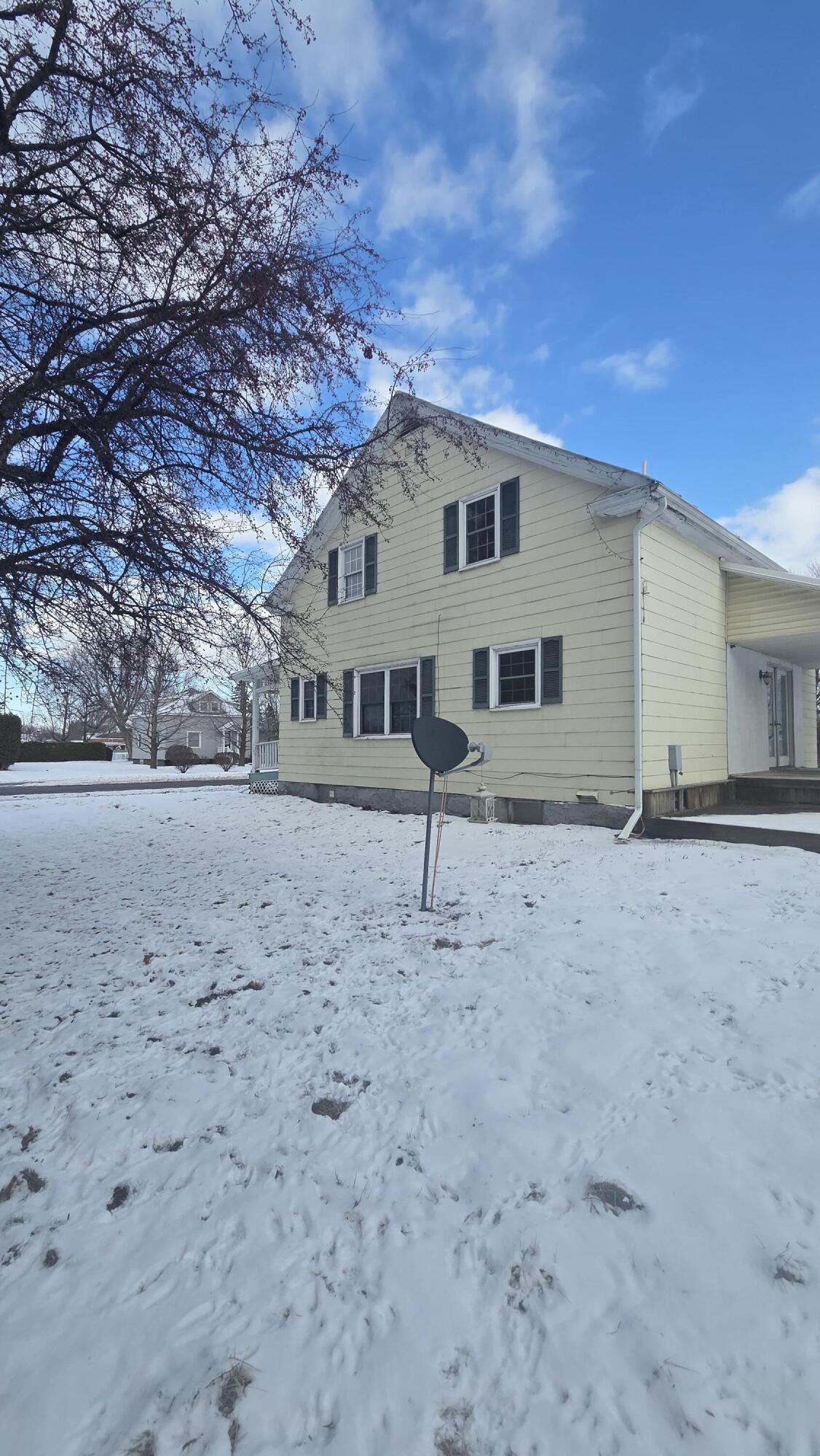 39 Champlain Street Rouses Point NY 12979