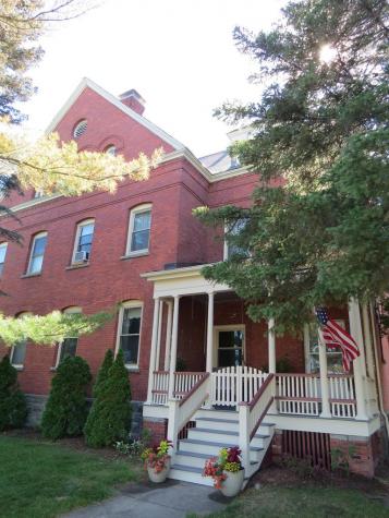 164 Us Oval Plattsburgh NY 12903