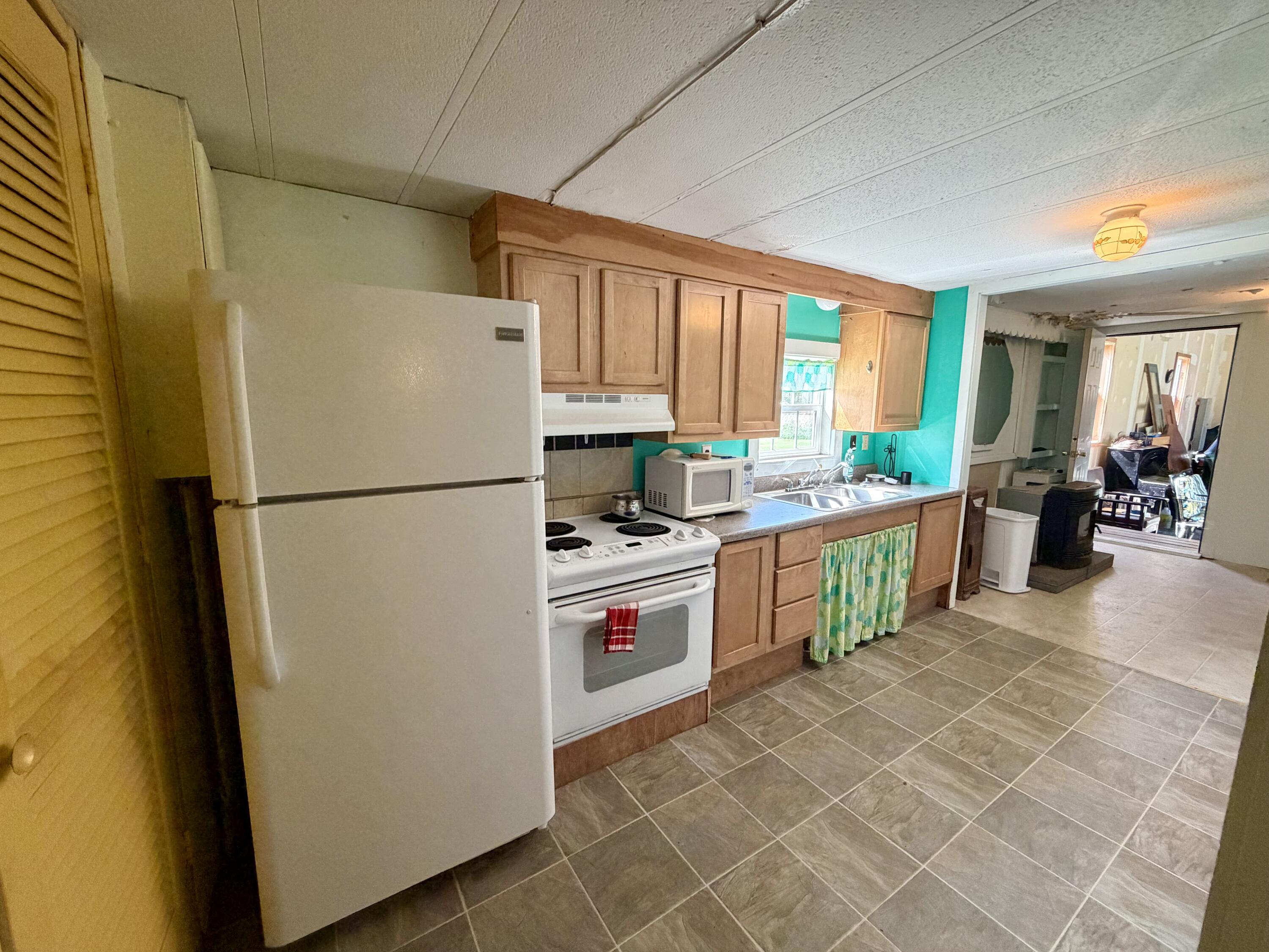 19 Lyons Road Plattsburgh NY 12901