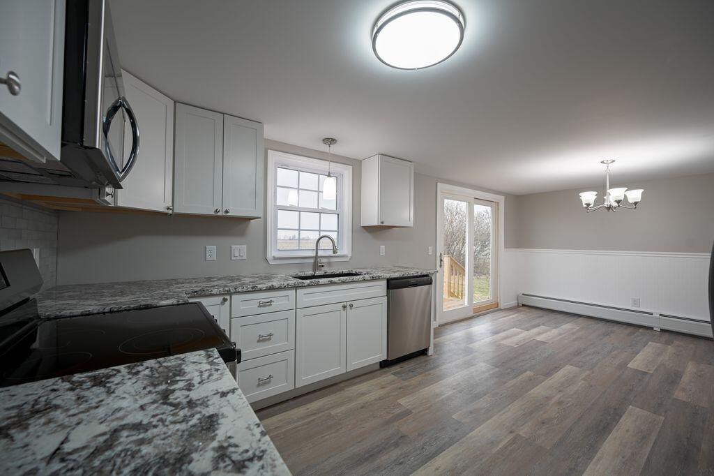 17 Columbus Drive Rouses Point NY 12979