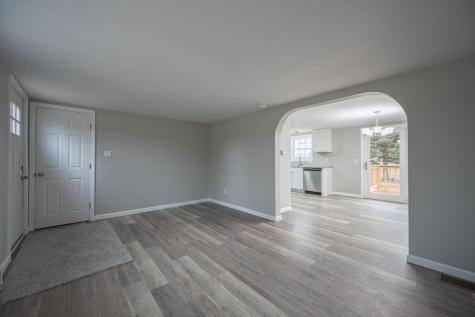 17 Columbus Drive Rouses Point NY 12979