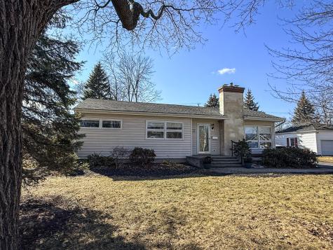 6 Olivetti Place Plattsburgh NY 12901