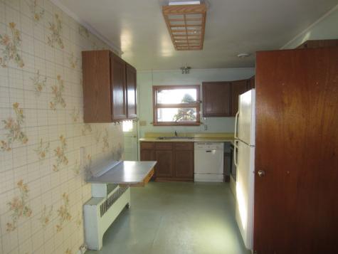 14 School Street Peru NY 12972