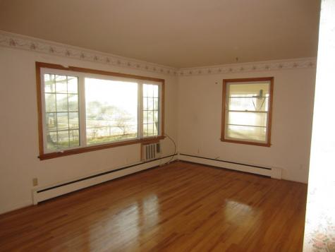 14 School Street Peru NY 12972