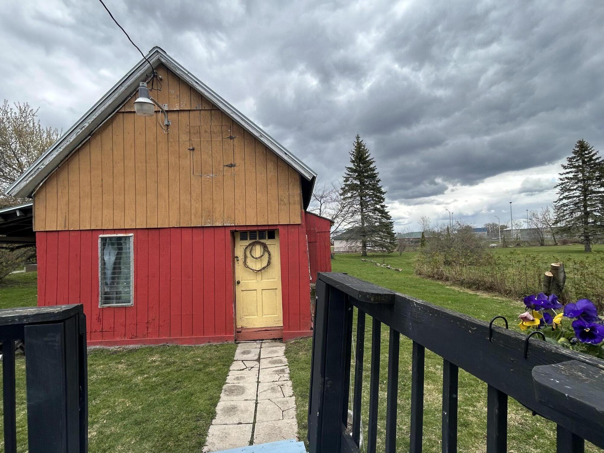 25 Lake Street Rouses Point NY 12979