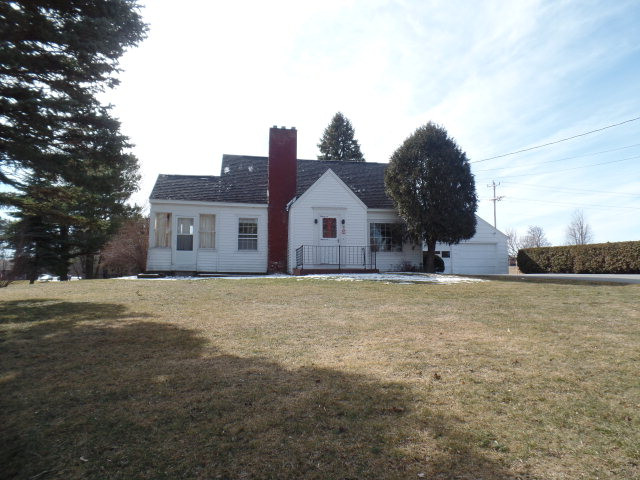 18 Woodward Street Malone NY 12953