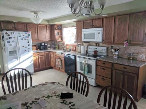 393 General Leroy Manor Road Morrisonville NY 12962