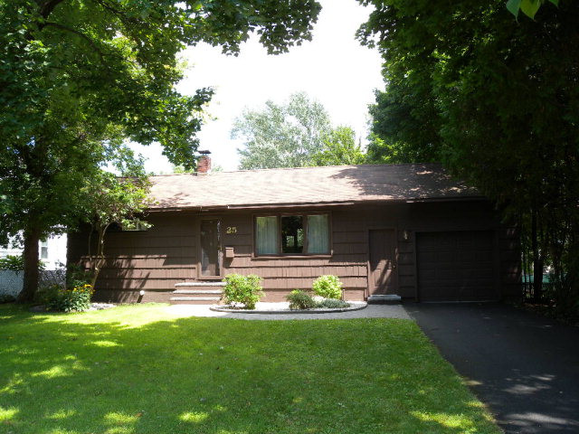 25 Olivetti Place Plattsburgh NY 12901