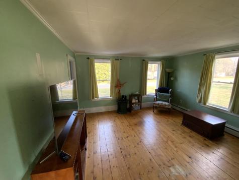 15 Clinton Street Keeseville NY 12944