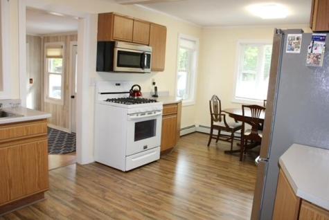 16 Kimberly Lane Morrisonville NY 12962