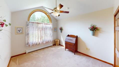 32 Valcour Heights Drive Peru NY 12972