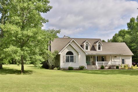32 Valcour Heights Drive Peru NY 12972