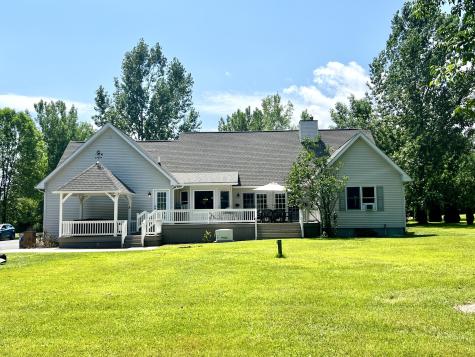 32 Valcour Heights Drive Peru NY 12972