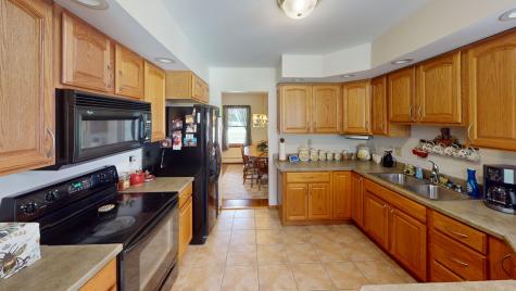 32 Valcour Heights Drive Peru NY 12972
