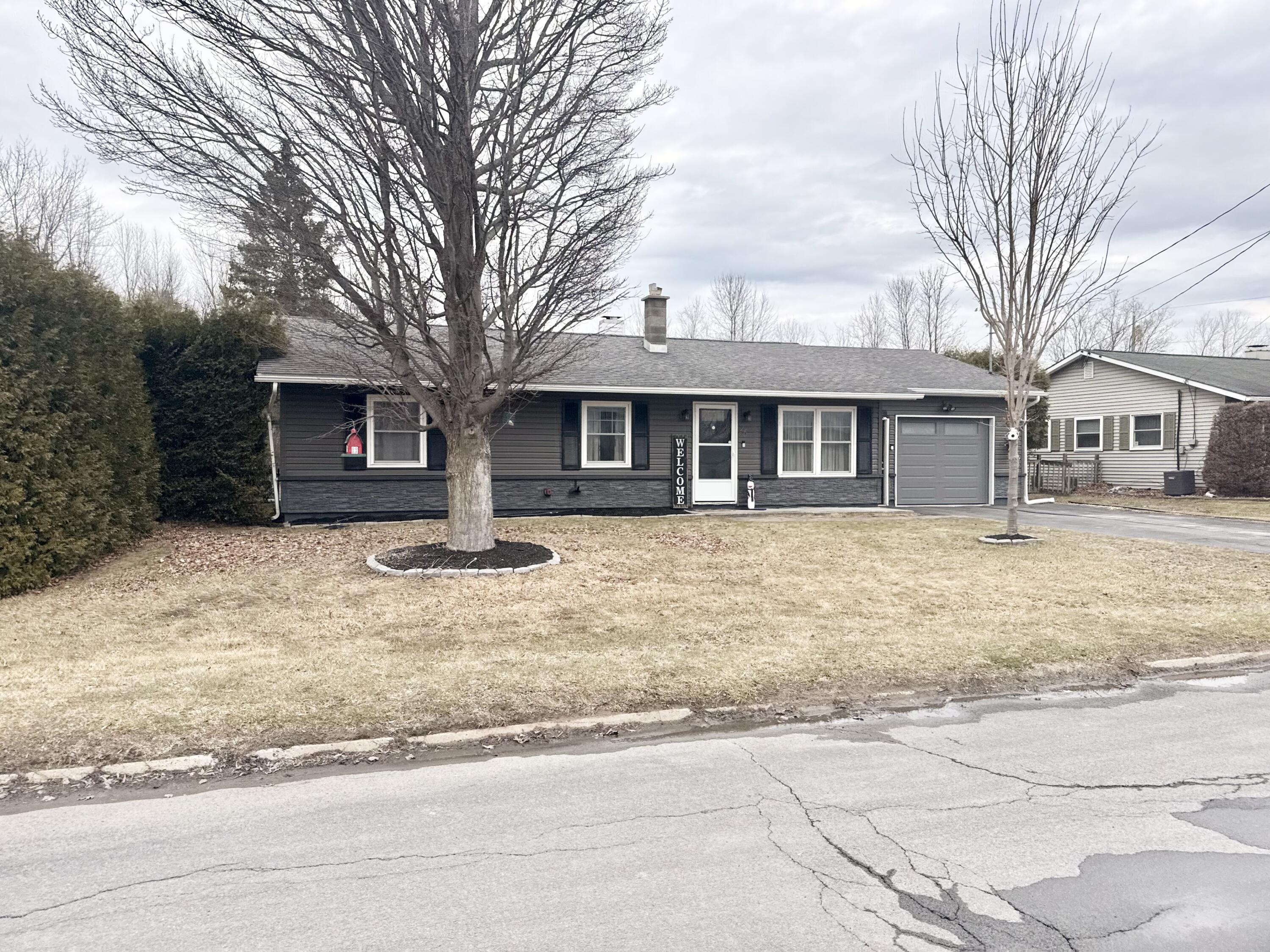 26 Oswego Lane Plattsburgh NY 12901