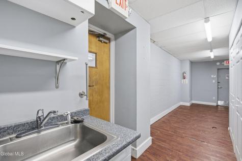 2015 Hamburg Street Rotterdam NY 12304