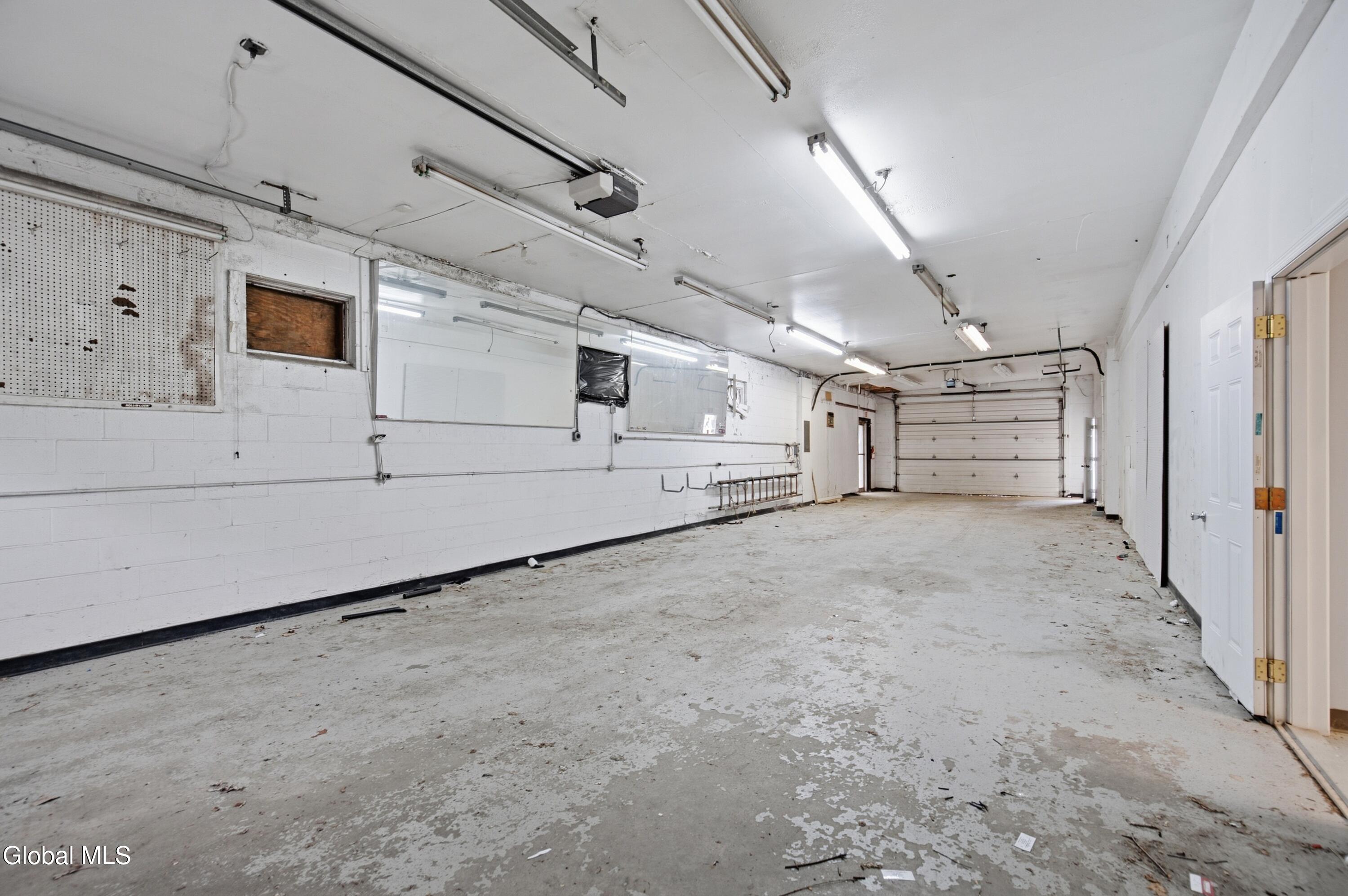2015 Hamburg Street Rotterdam NY 12304