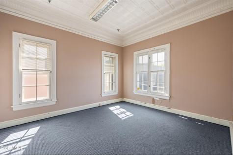 260 Broadway Saratoga Springs NY 12866