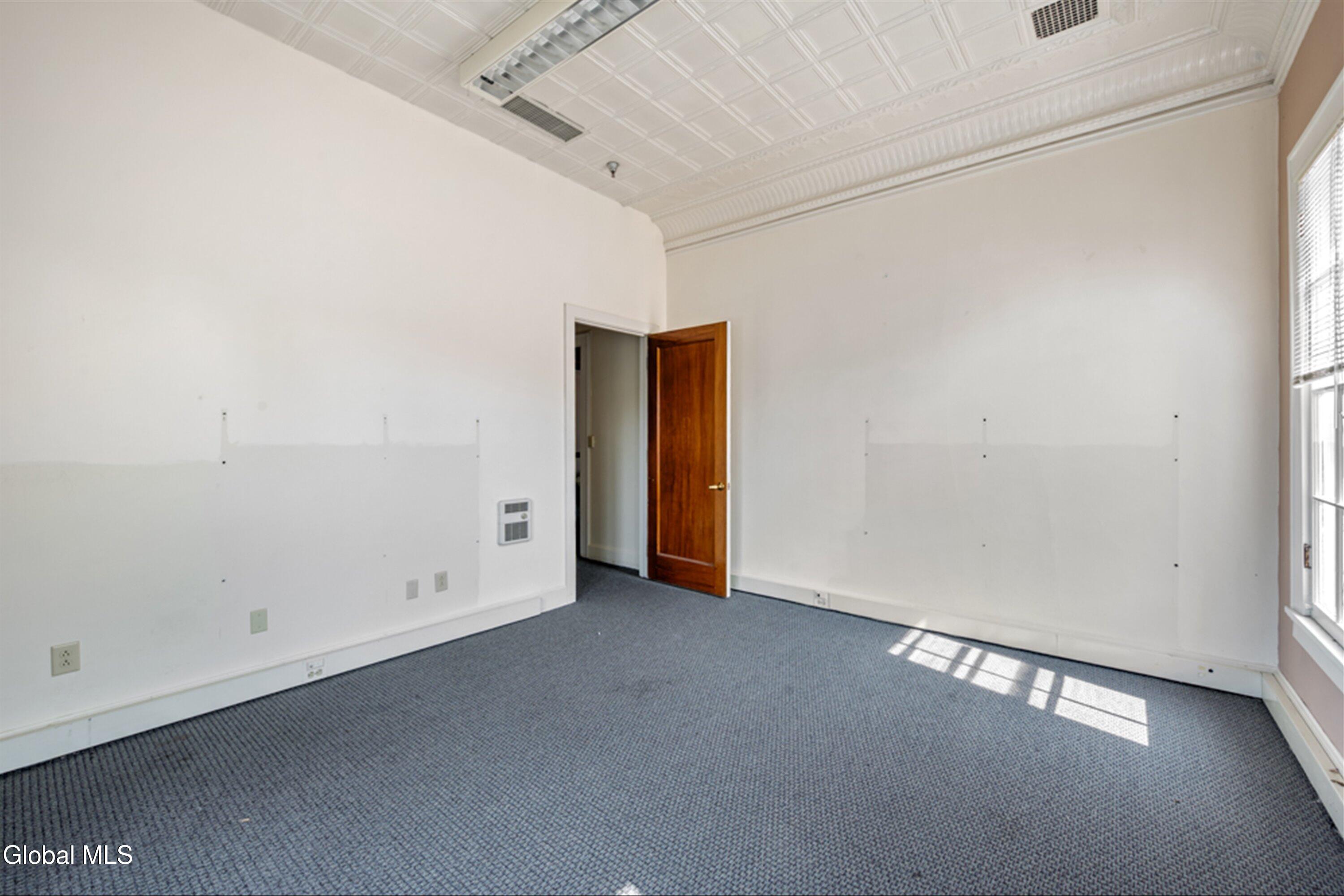 260 Broadway Saratoga Springs NY 12866