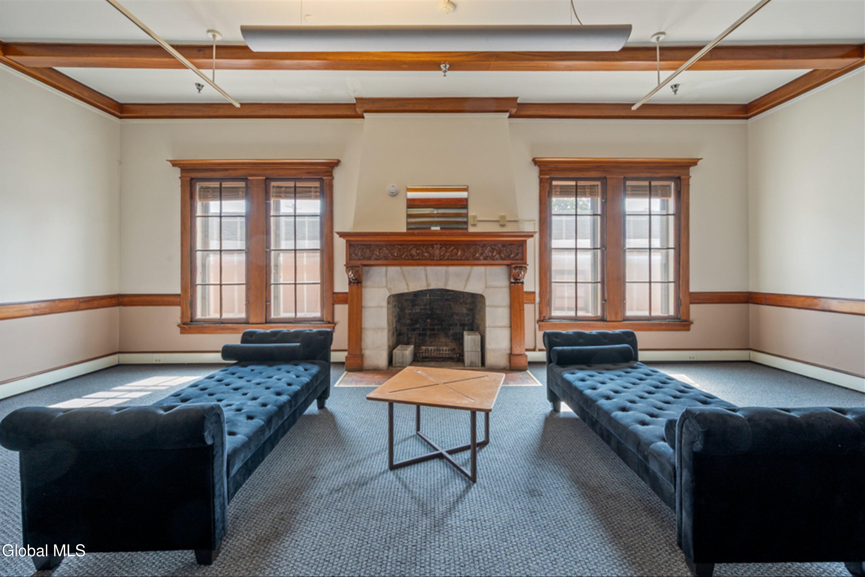 260 Broadway Saratoga Springs NY 12866