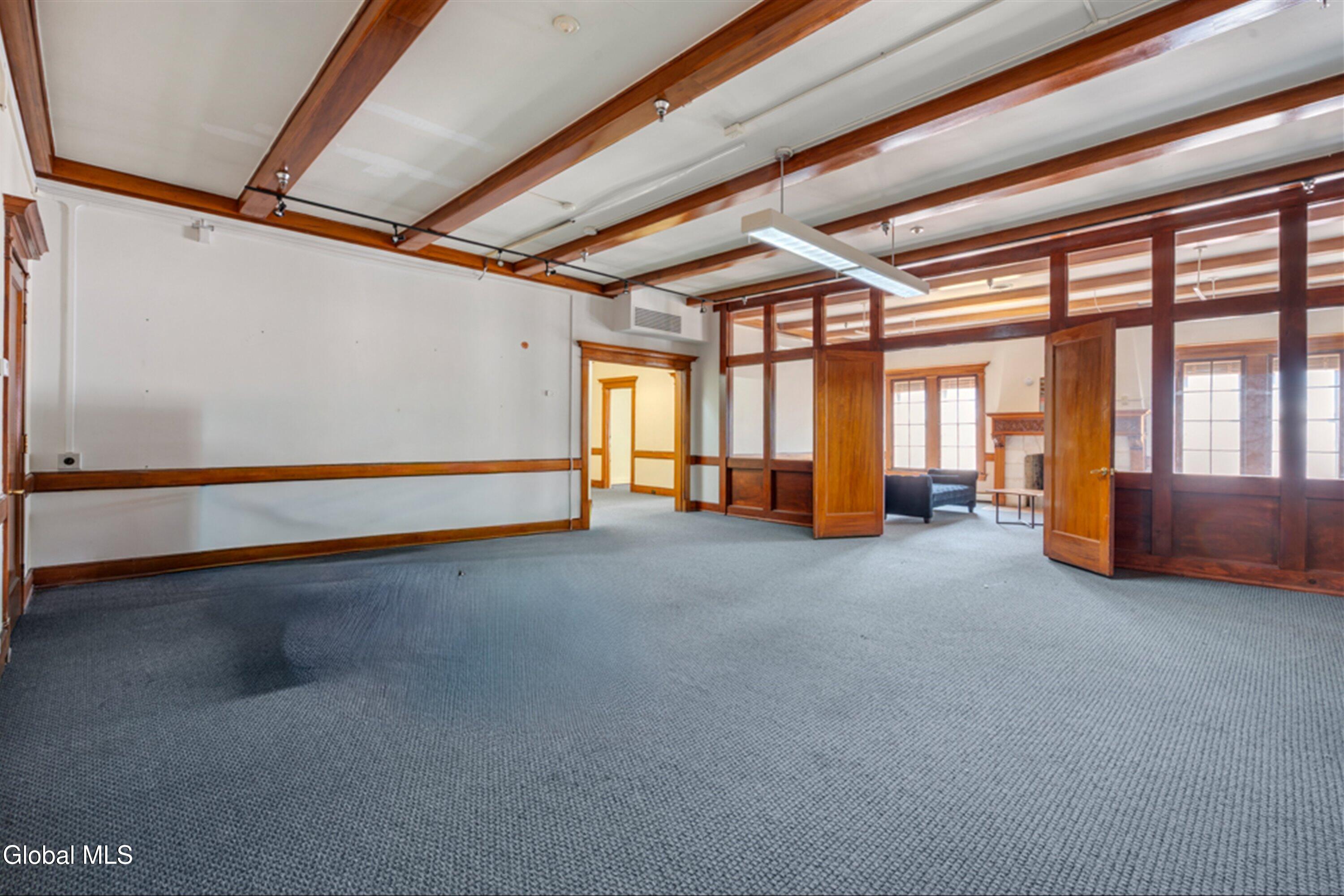 260 Broadway Saratoga Springs NY 12866