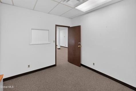25 Kraft Avenue Albany NY 12205