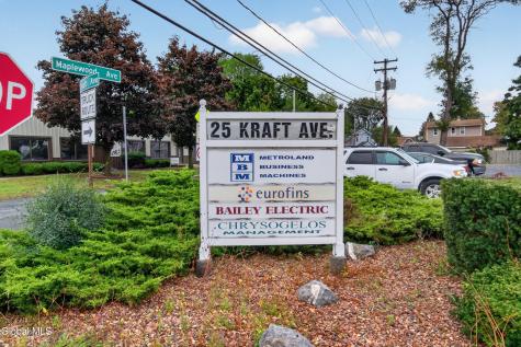 25 Kraft Avenue Albany NY 12205