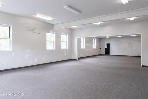 8 Nolan Road Albany NY 12205