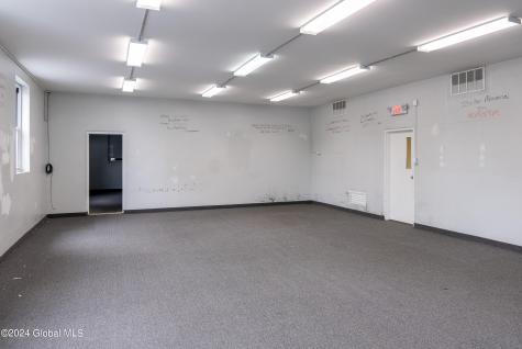 8 Nolan Road Albany NY 12205