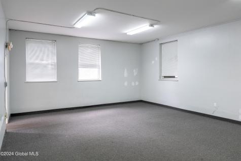 8 Nolan Road Albany NY 12205