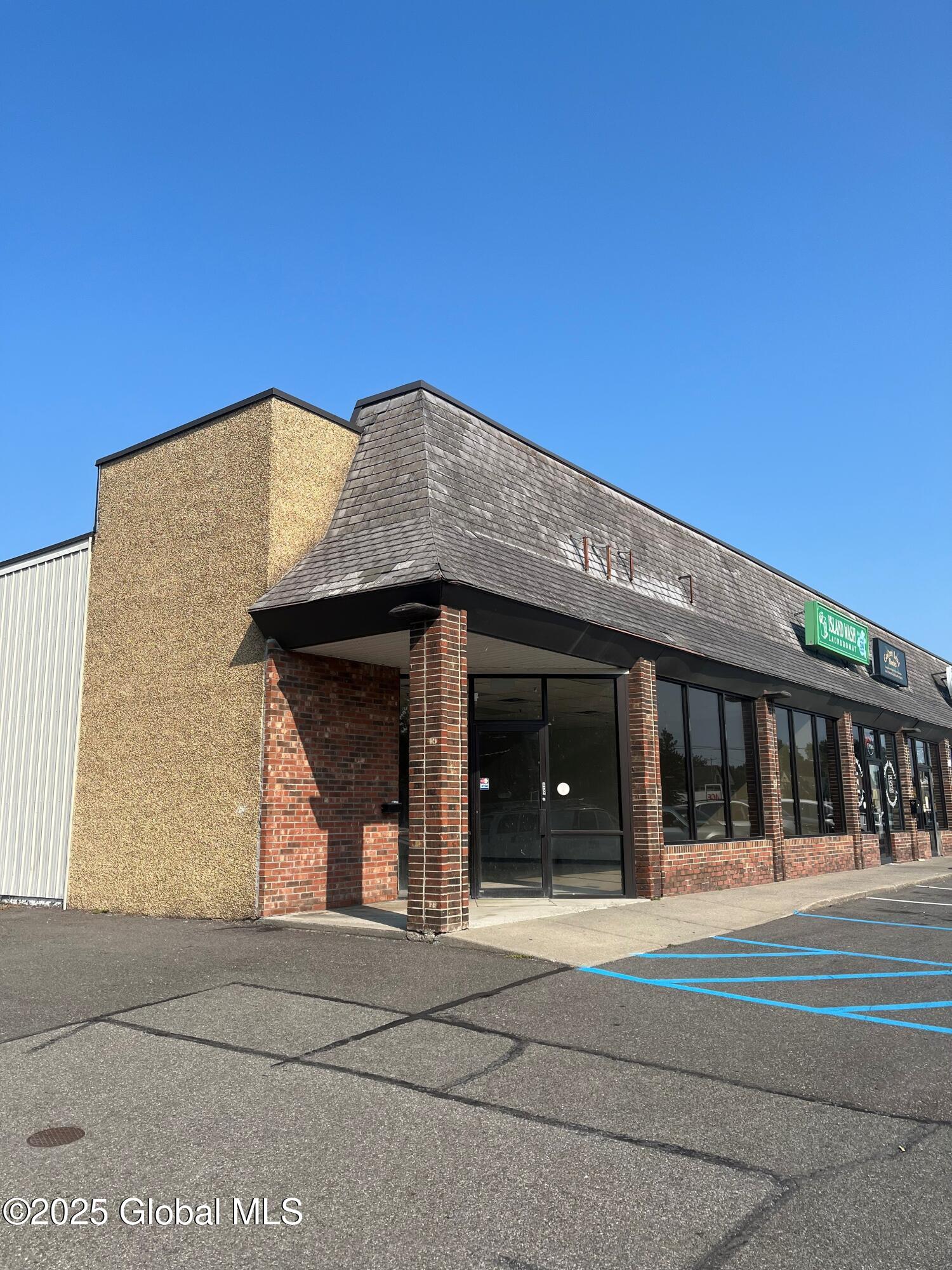 30 Saratoga Avenue Waterford NY 12188