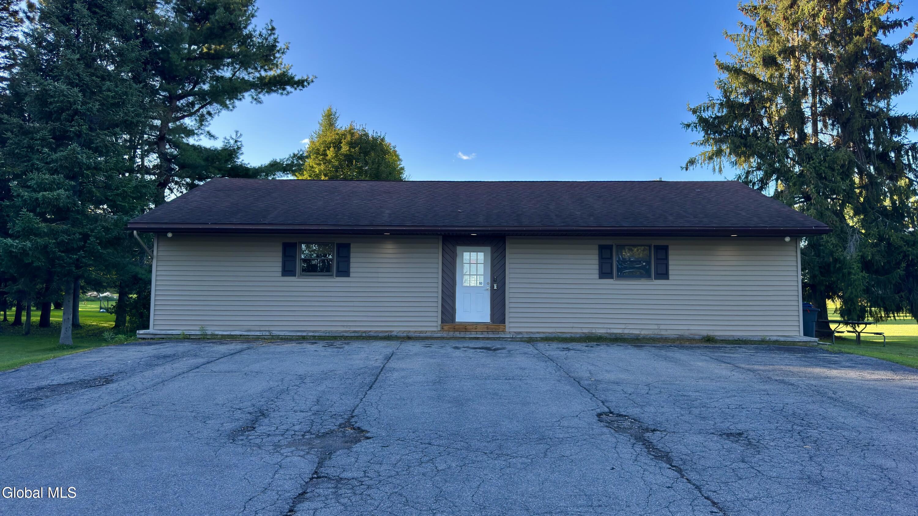 1897 County Highway 107 Broadalbin NY 12010