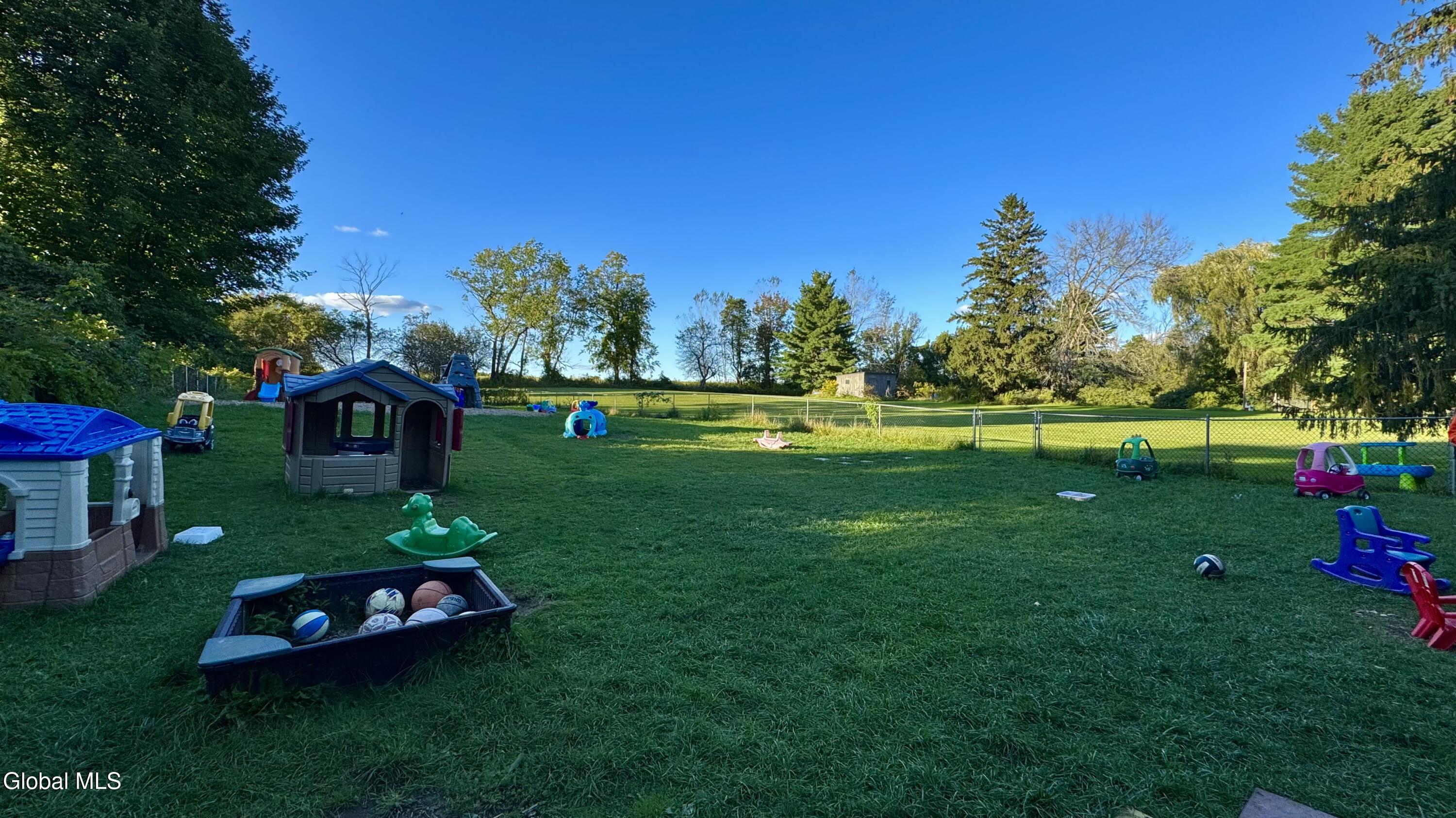 1897 County Highway 107 Broadalbin NY 12010