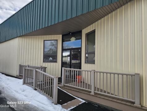 706 Kings Road Schenectady NY 12304