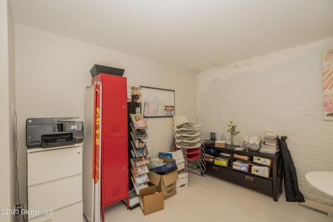 65 Long Alley Saratoga Springs NY 12866