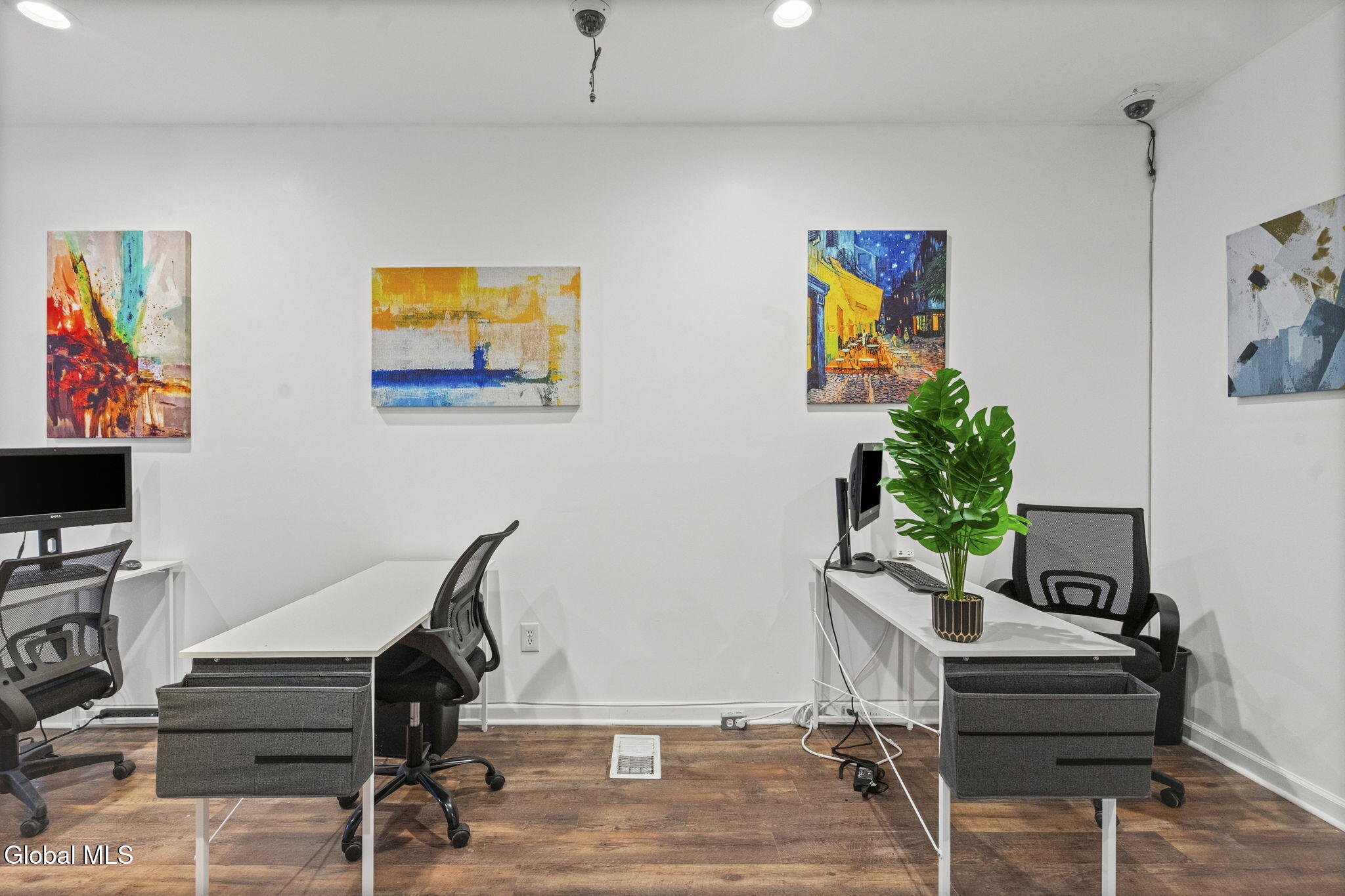 402 Broadway Albany NY 12207