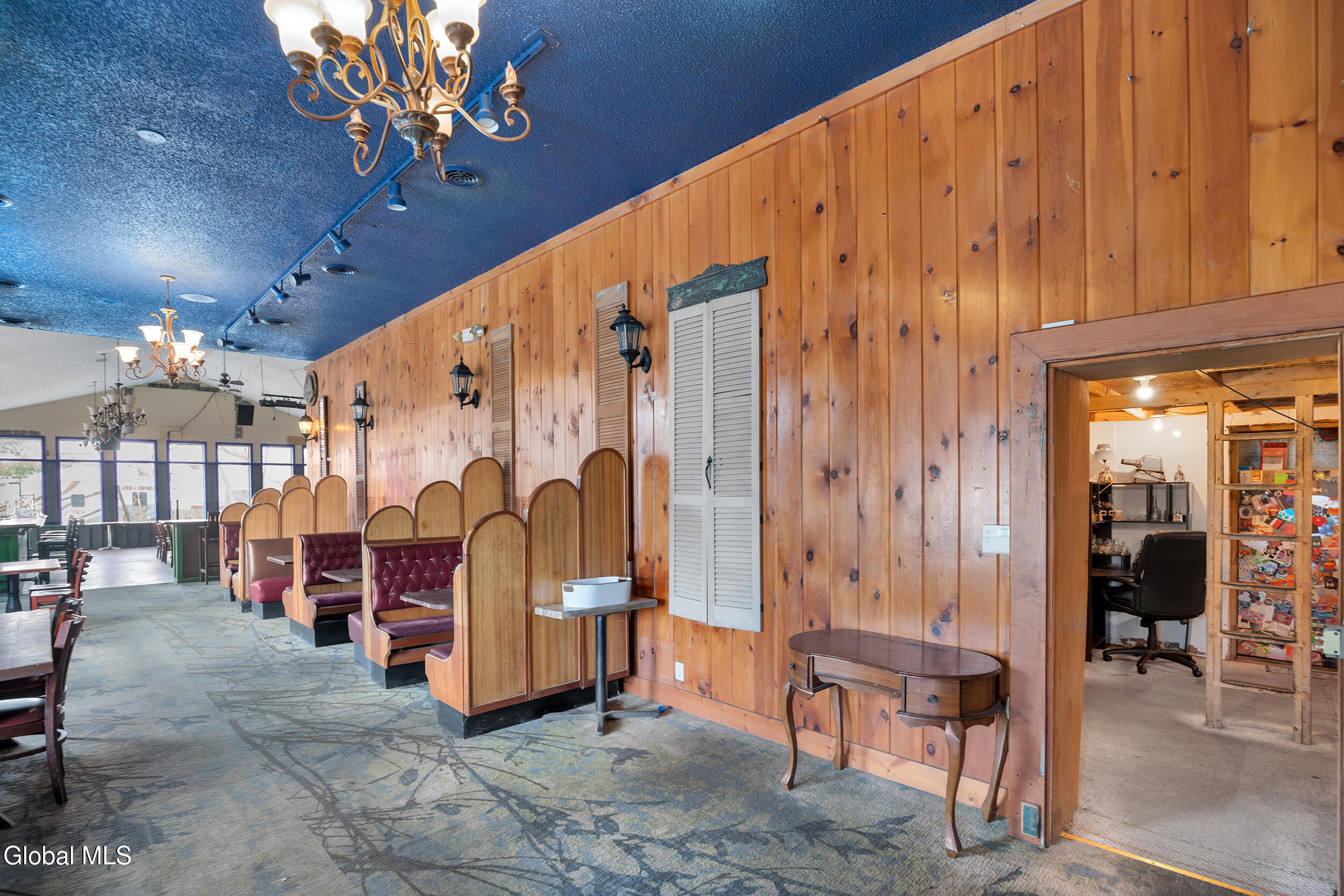 2639 Us-9 Malta NY 12020