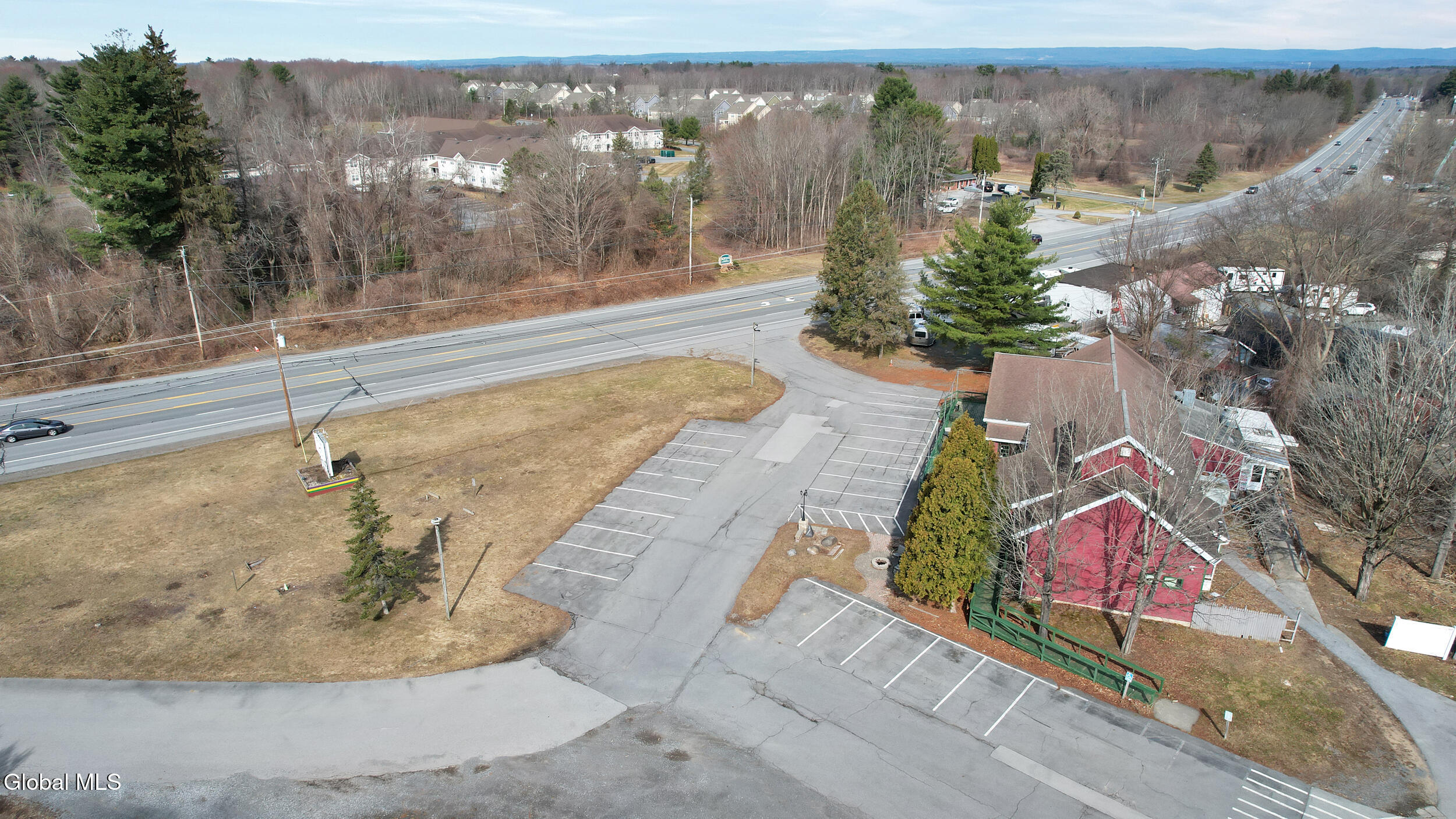 2639 Us-9 Malta NY 12020