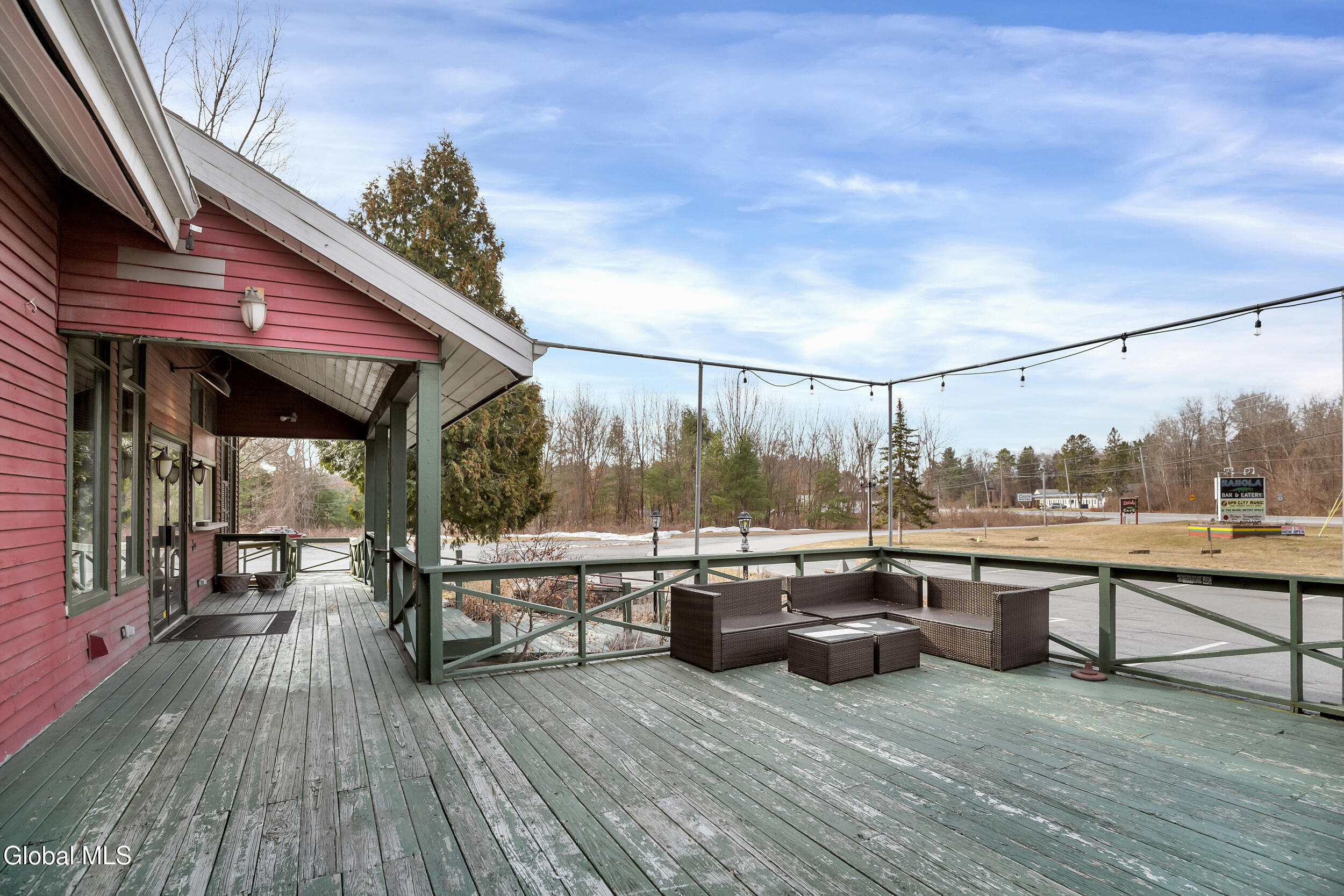 2639 Us-9 Malta NY 12020